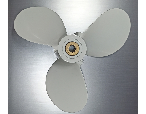 Винт гребной для мотора Yamaha 4-5, 3x7-1/2x8
