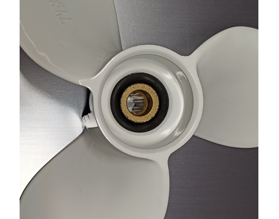 Винт гребной для мотора Yamaha 4-5, 3x7-1/2x8